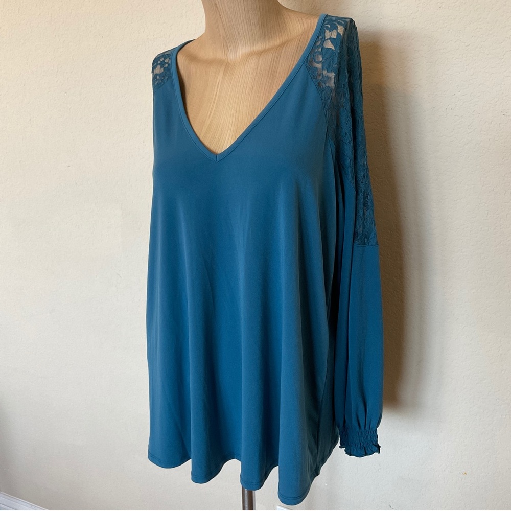 Torrid NWT Studio Knit Lace Shoulder Top Long Sleeve Midnight Teal 0 / L / 12 - Picture 4 of 16
